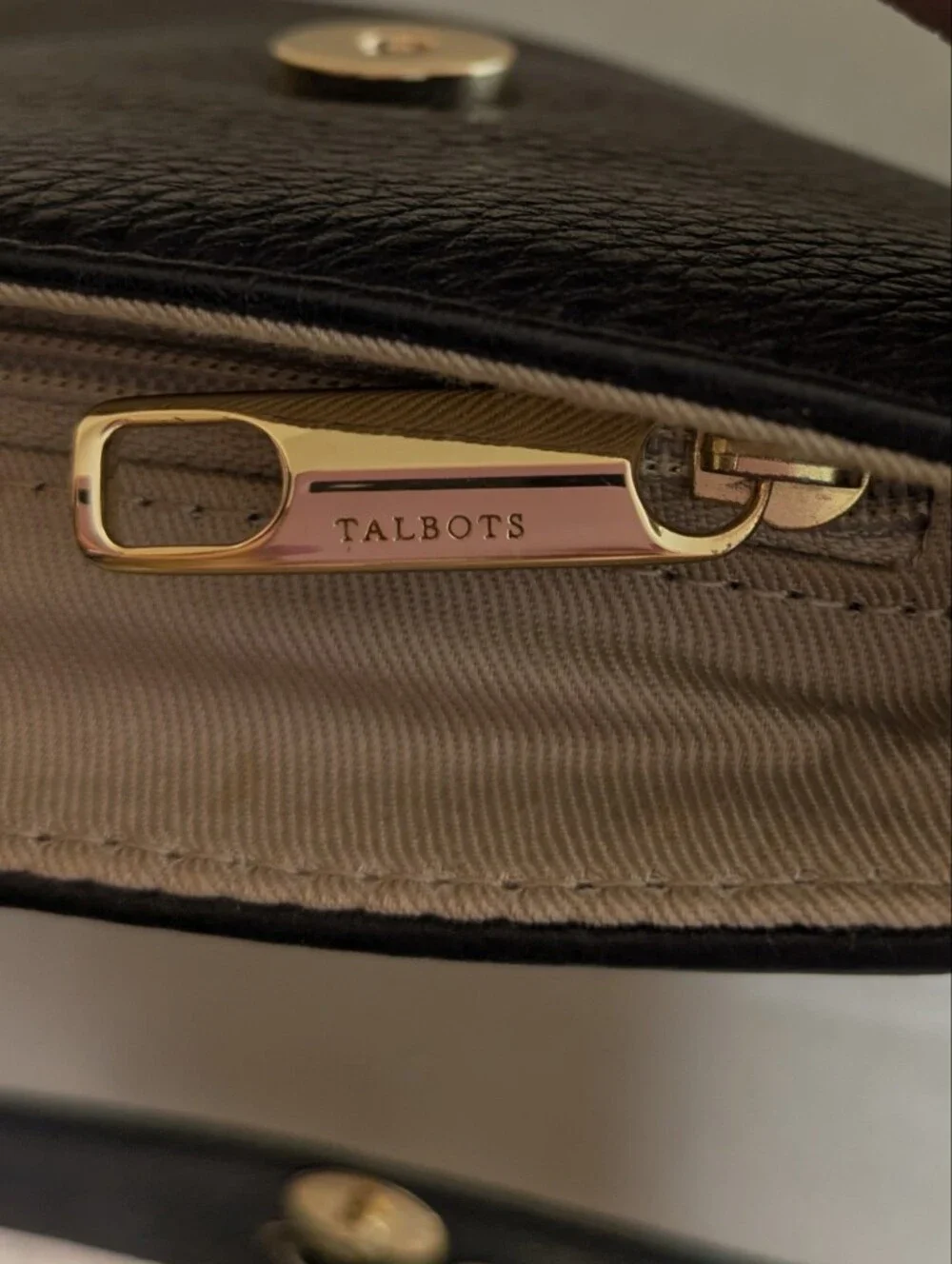 Talbots Black Genuine Leather Snap Flap Crossbody Bag • Excellent